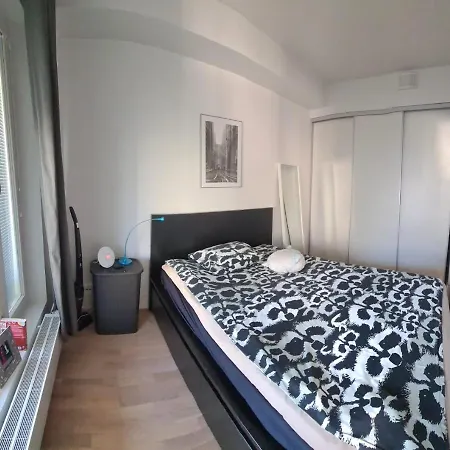 아파트 Bright Two-room With A Balcony In Kalasatama *