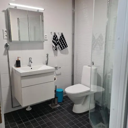Bright Two-room With A Balcony In Kalasatama 아파트 *
