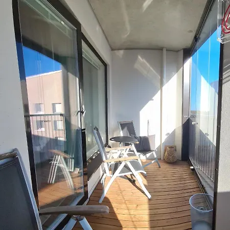 Bright Two-room With A Balcony In Kalasatama * Helsinki