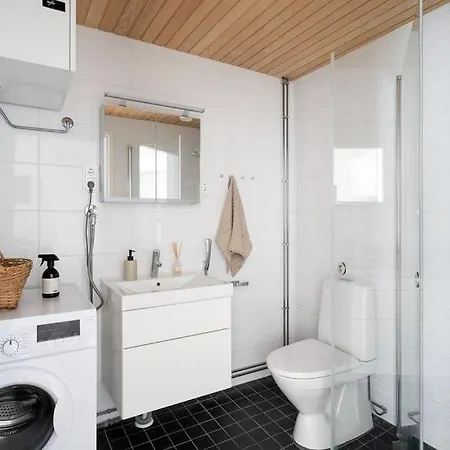 Διαμέρισμα Bright Two-room With A Balcony In Kalasatama Ελσίνκι